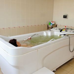 Массаж подводный Массаж подводный